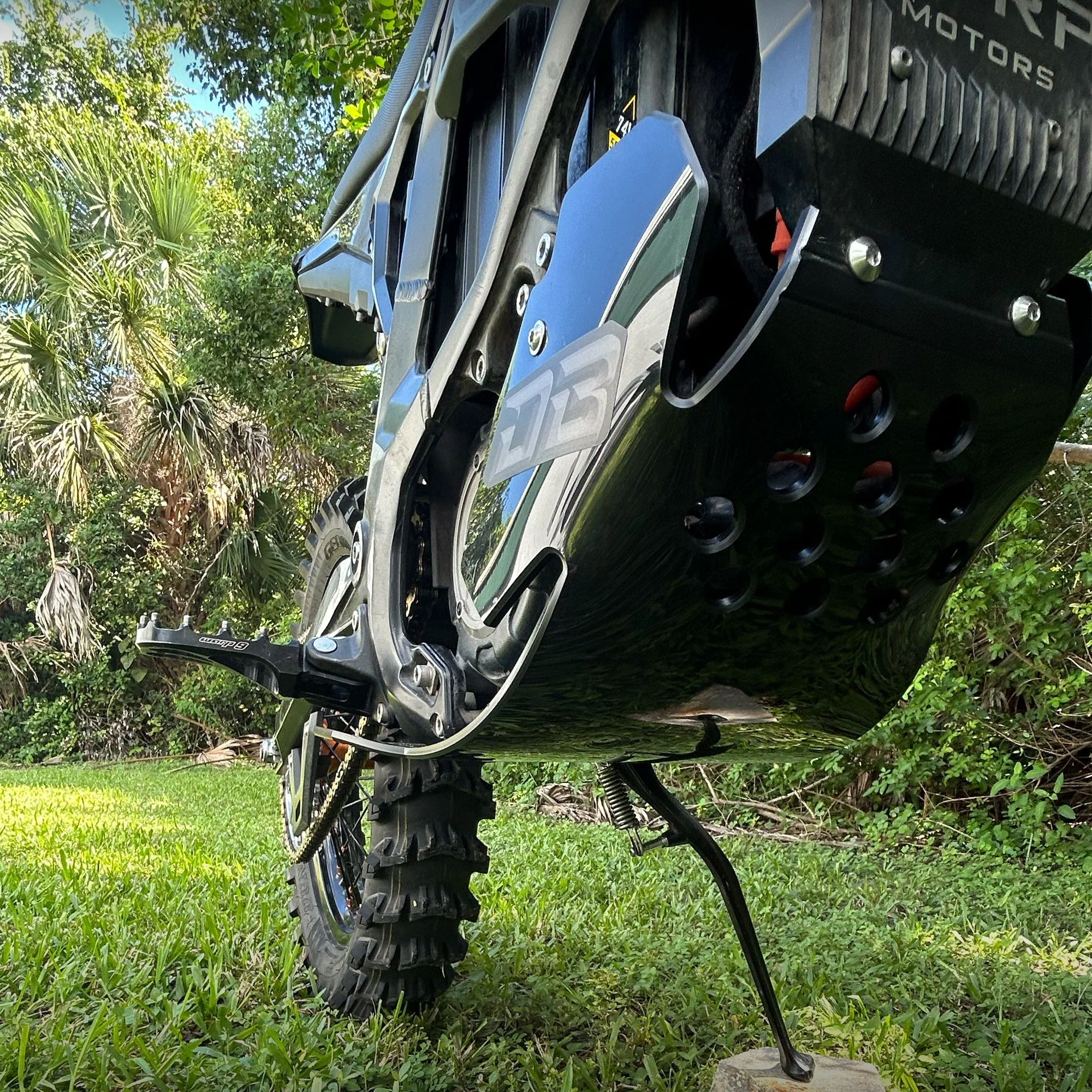 Skid Plate | Surron Ultra Bee - Image 11