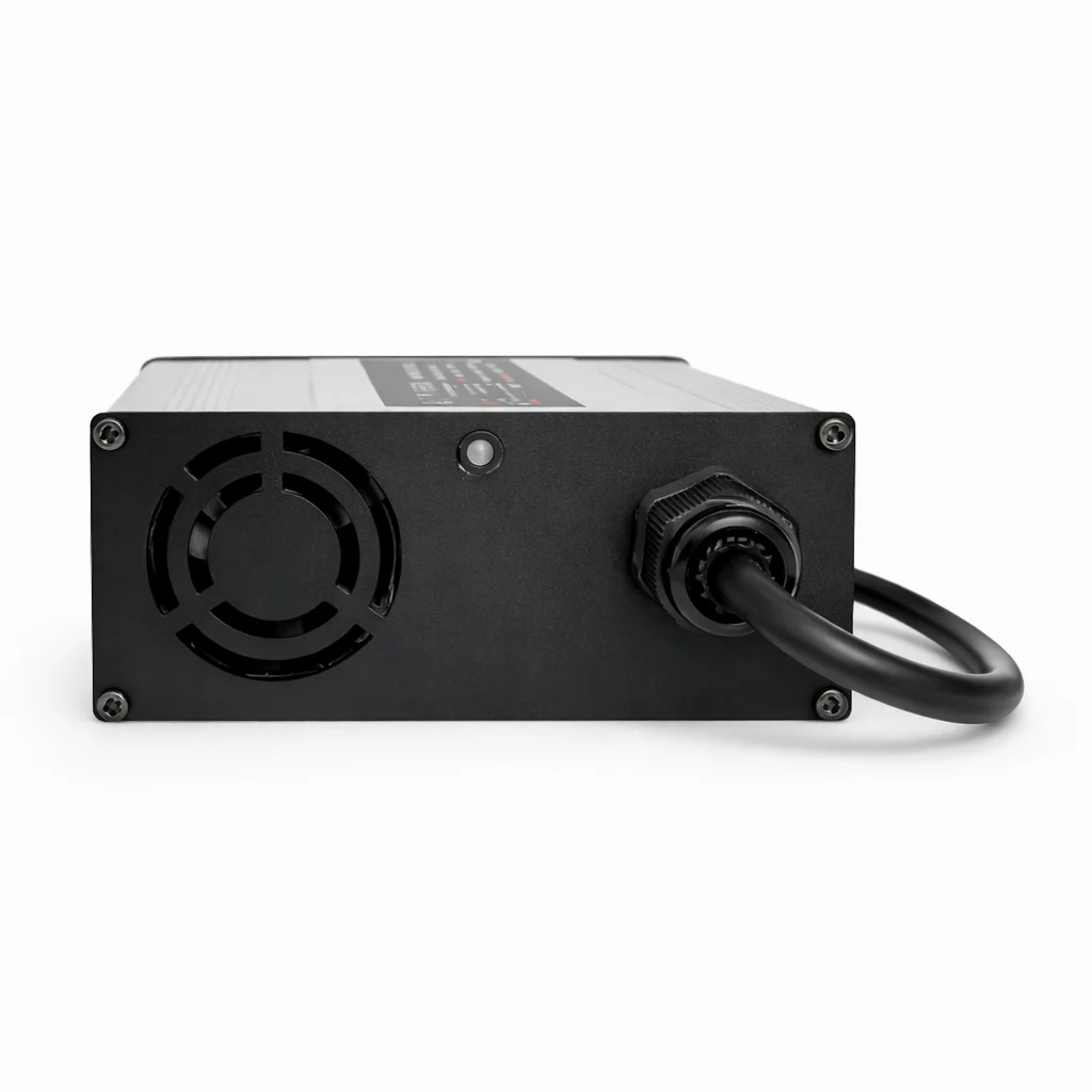 YEYWY 60V 10A Lithium Ion Battery Charger (67.2V Output) - Image 3